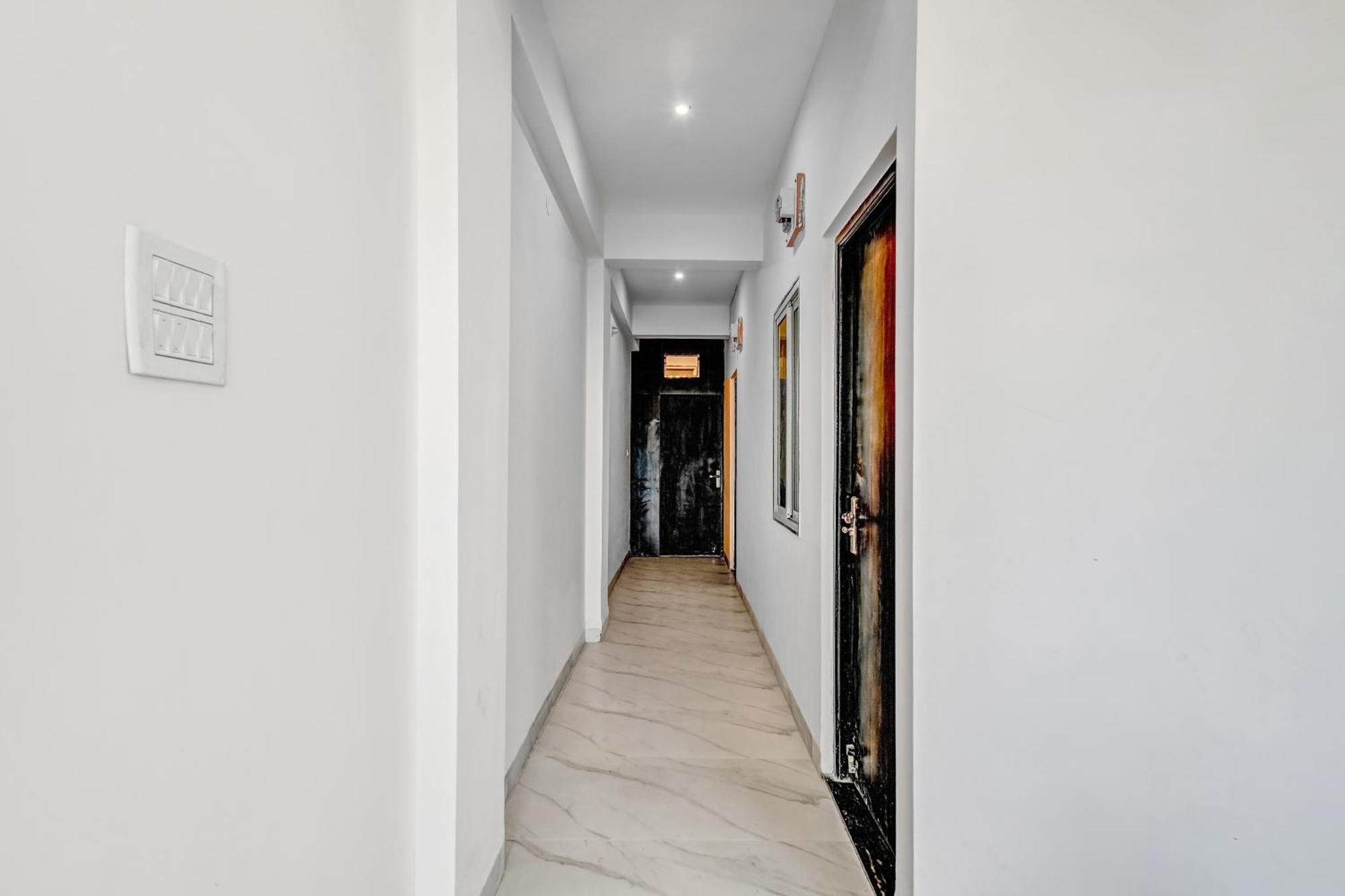 Oyo Flagship Bliss