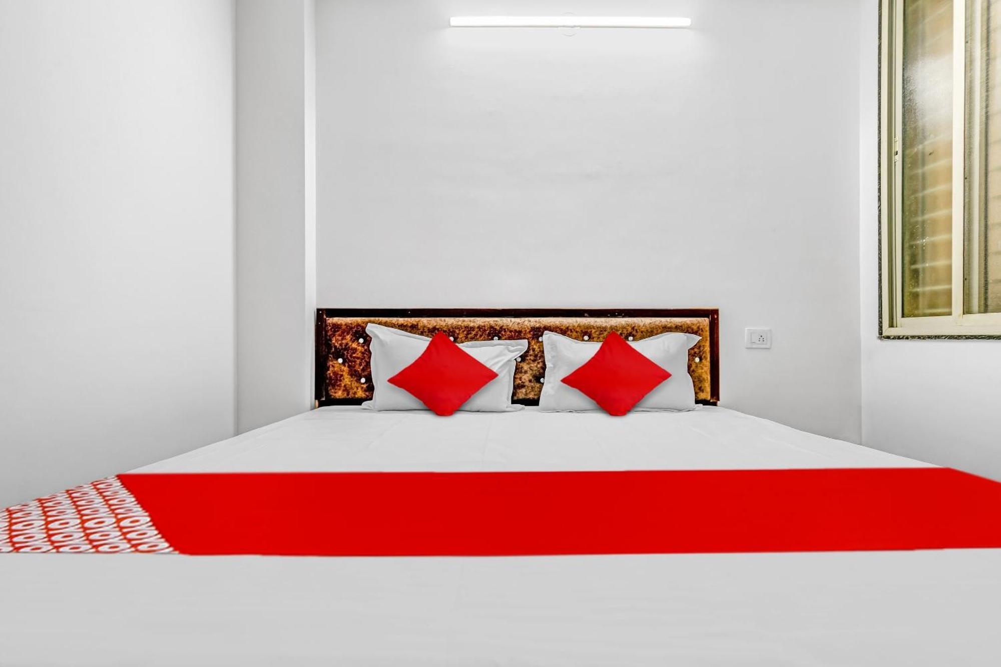 Oyo Flagship Bliss Hotel